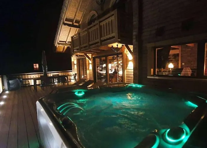 Nouveau Chalet M.Meta 12 Pers Sauna,Jacuzzi,Billard