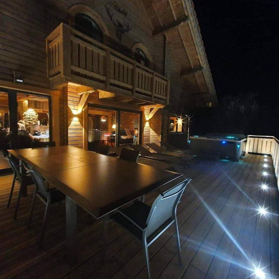Nouveau M.meta 12 Pers Sauna,jacuzzi,billard Chalet *