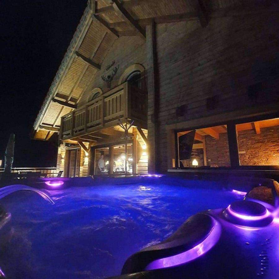Nouveau M.meta 12 Pers Sauna,jacuzzi,billard Chalet *